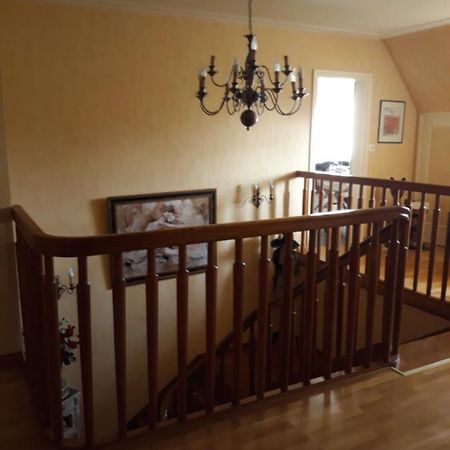 Chambre Dans Villa Гуэну Экстерьер фото