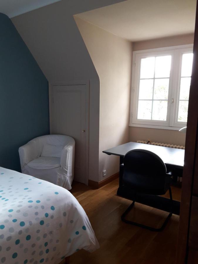 Chambre Dans Villa Гуэну Экстерьер фото