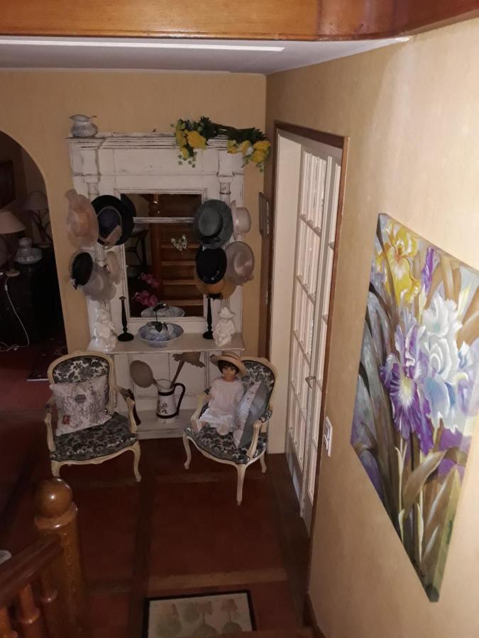 Chambre Dans Villa Гуэну Экстерьер фото